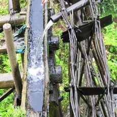 Ma'an Dong village - waterwheel